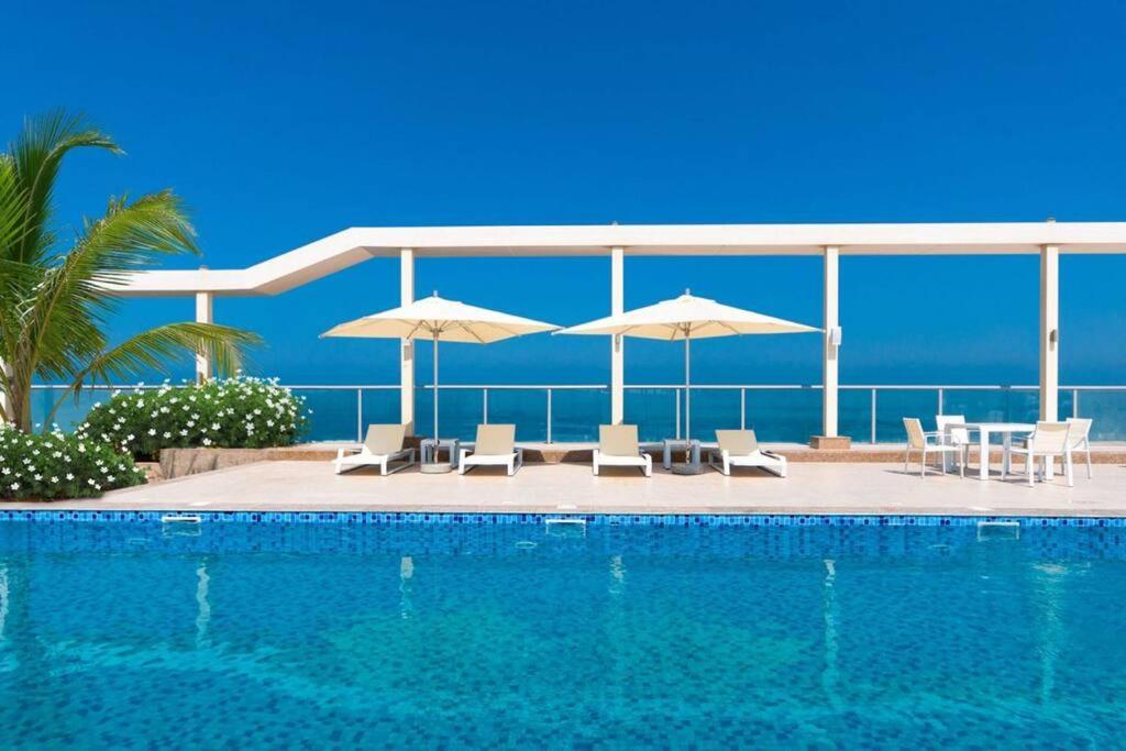 Ocean Whisper Ultra Luxe 1 Bedroom Apartment With A Private Beach - Al Marjan Island Рас-ель-Хайма Екстер'єр фото